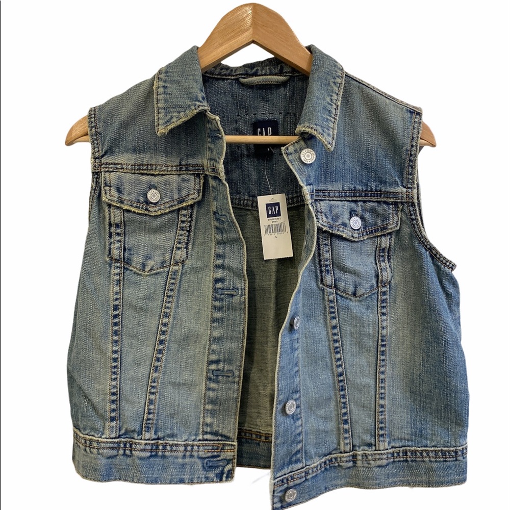 *Host Pick!*💝NWT GAP Jean vest